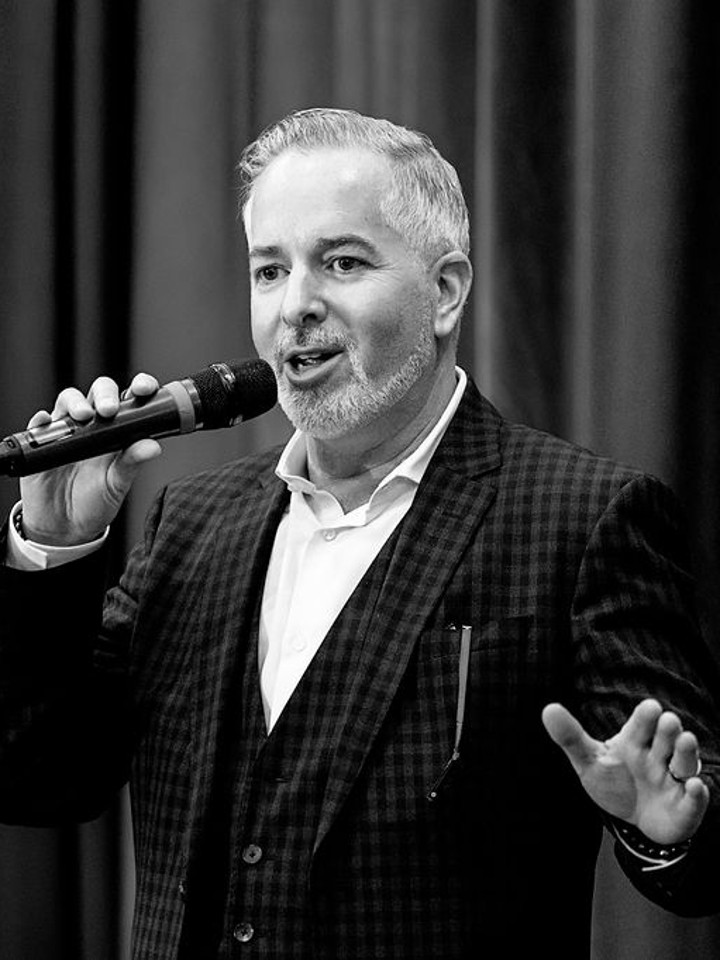 Darren Bondar speaking